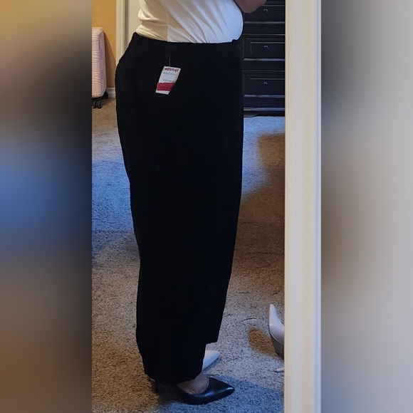 Dress Slacks - Picture 2 of 3